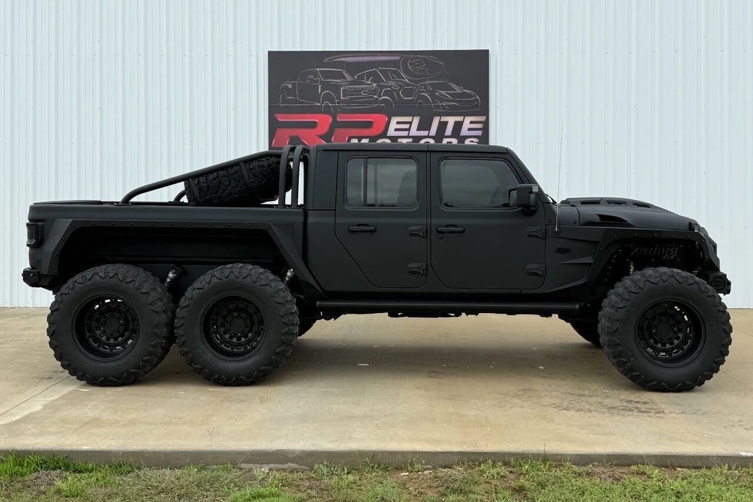 2021 Jeep JT Gladiator - Image 2 of 23