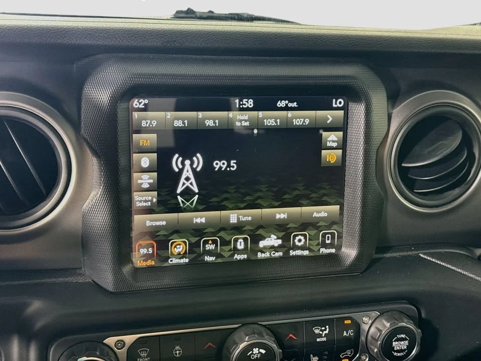 2021 Jeep JT Gladiator - Image 9 of 20