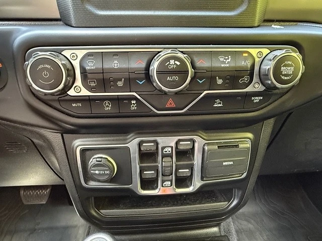 2021 Jeep JT Gladiator - Image 23 of 28
