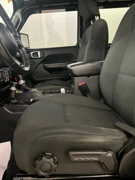 2021 Jeep JT Gladiator - Image 9 of 10