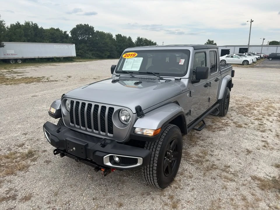 2021 Jeep JT Gladiator - Image 2 of 16