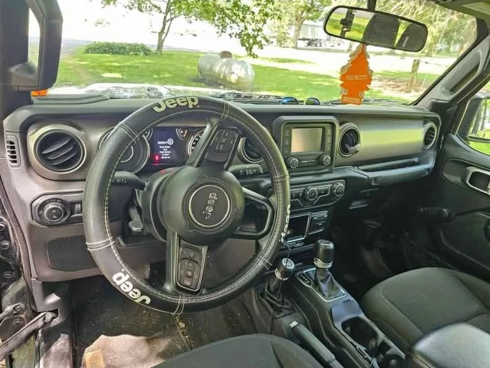2021 Jeep JT Gladiator - Image 8 of 11