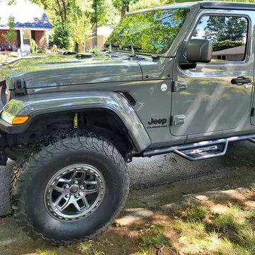 2021 Jeep Gladiator Sport S Pickup 4D 5 ft