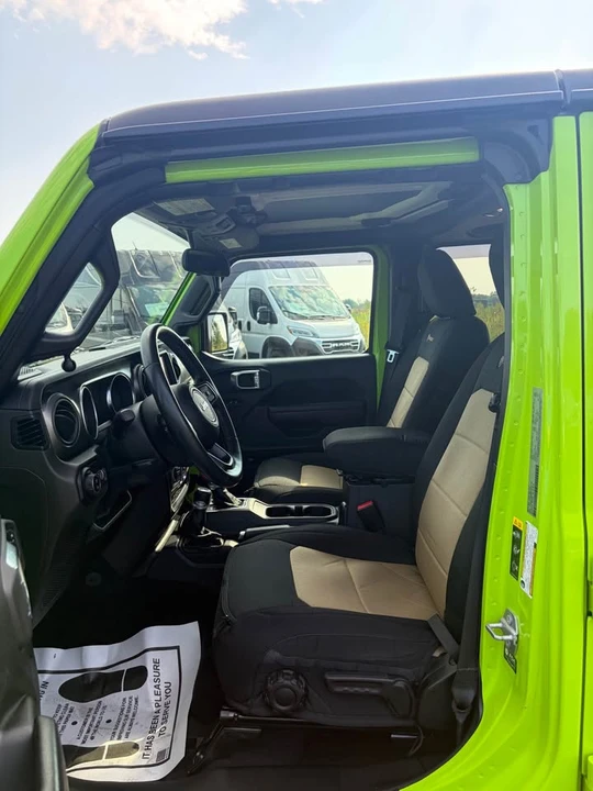2021 Jeep JT Gladiator - Image 8 of 9
