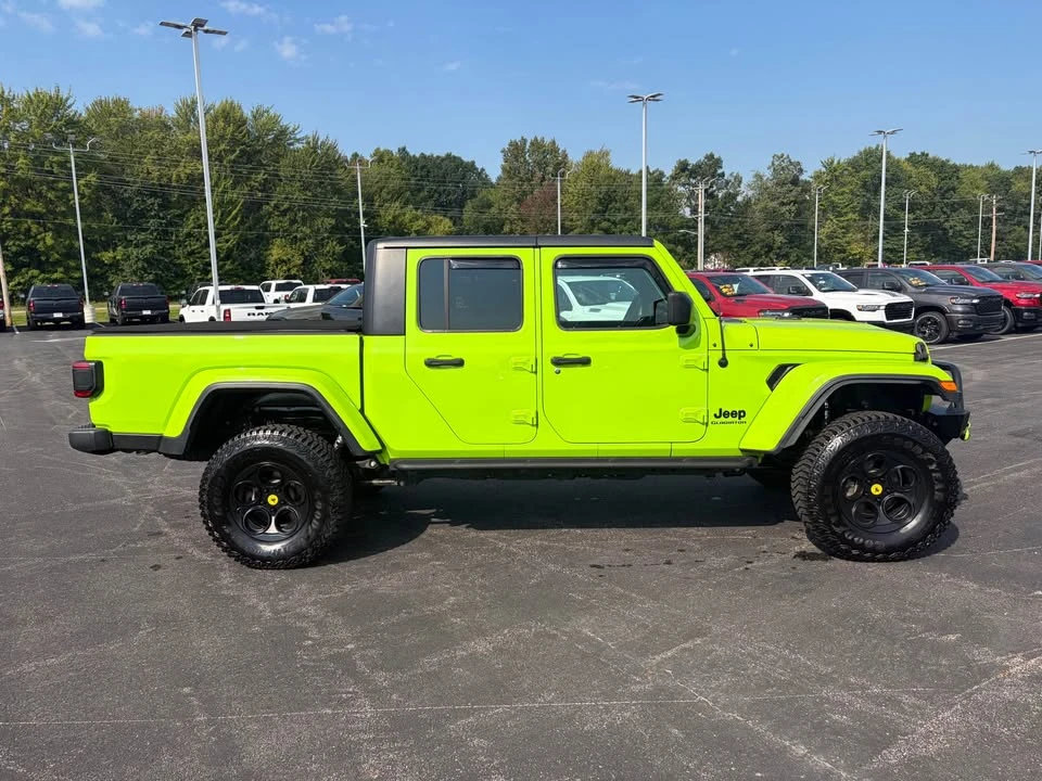 2021 Jeep JT Gladiator - Image 2 of 9
