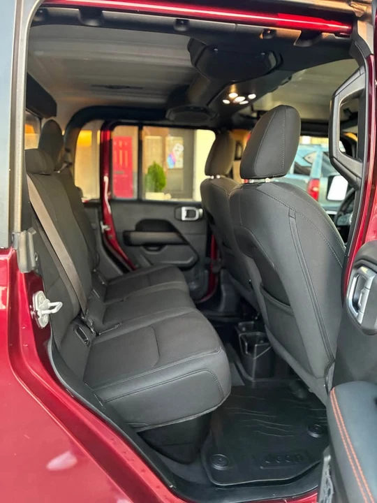 2021 Jeep JT Gladiator - Image 10 of 17