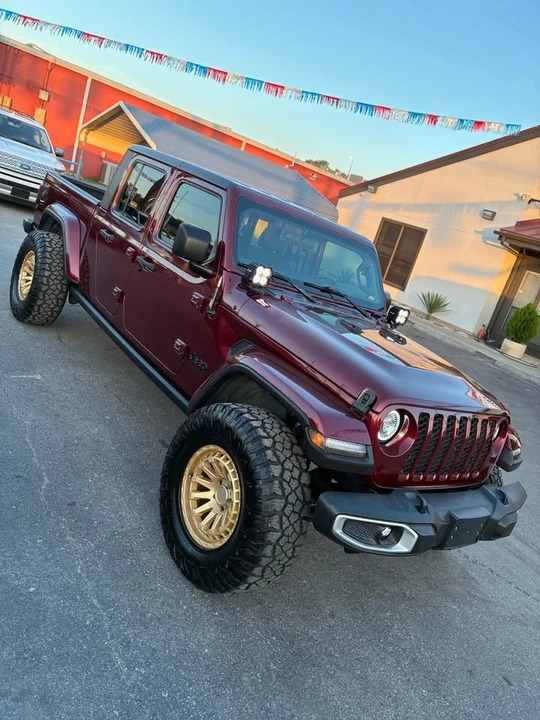2021 Jeep JT Gladiator - Image 3 of 17