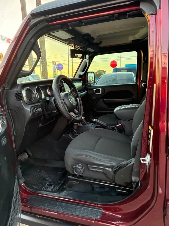 2021 Jeep JT Gladiator - Image 7 of 17
