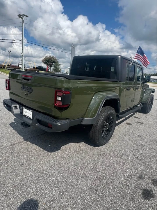 2021 Jeep JT Gladiator - Image 3 of 7