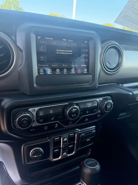 2021 Jeep JT Gladiator - Image 8 of 9