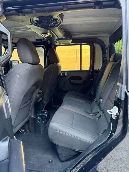 2021 Jeep JT Gladiator - Image 10 of 18