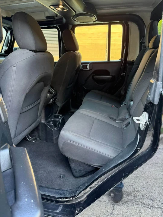 2021 Jeep JT Gladiator - Image 11 of 18