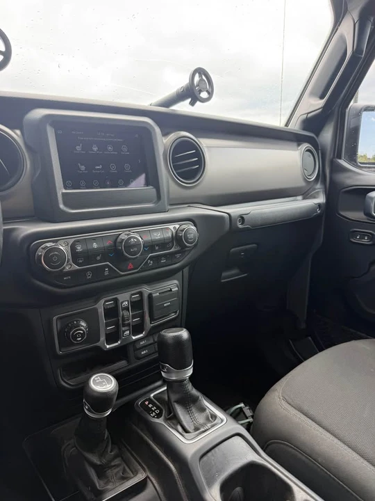 2021 Jeep JT Gladiator - Image 8 of 14