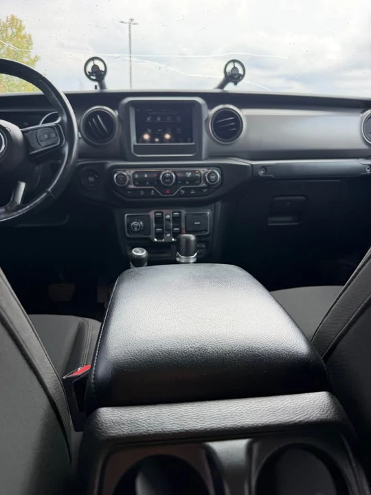 2021 Jeep JT Gladiator - Image 13 of 14