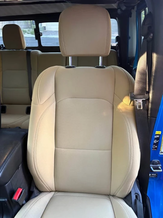 2021 Jeep JT Gladiator - Image 14 of 19