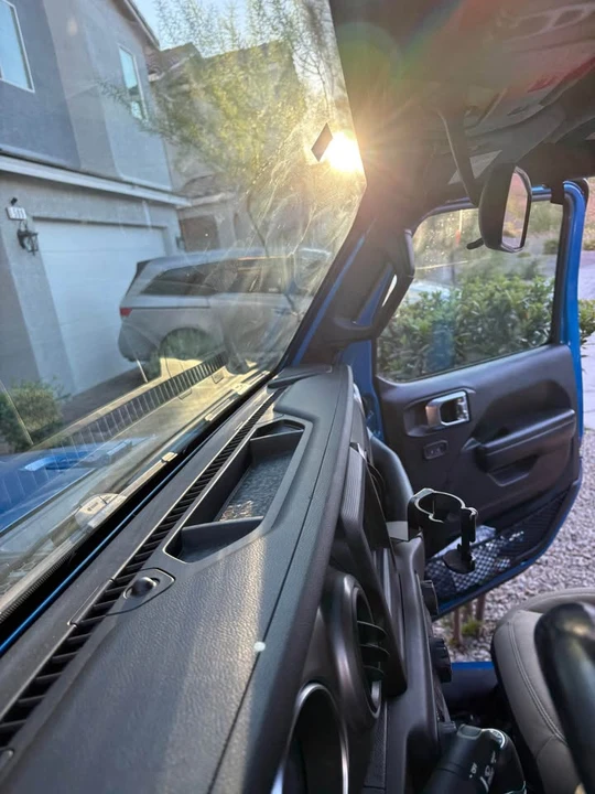 2021 Jeep JT Gladiator - Image 12 of 19