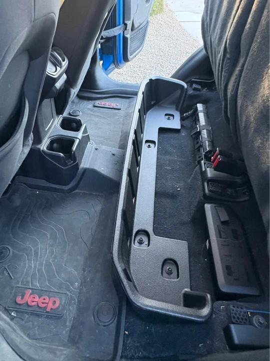 2021 Jeep JT Gladiator - Image 16 of 19