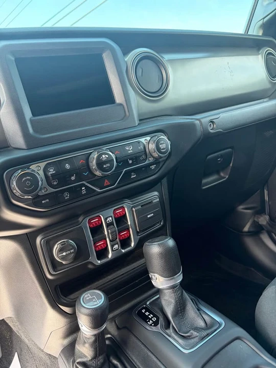 2021 Jeep JT Gladiator - Image 4 of 8