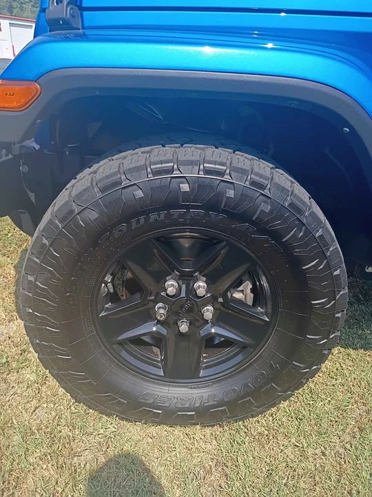 2021 Jeep JT Gladiator - Image 4 of 15
