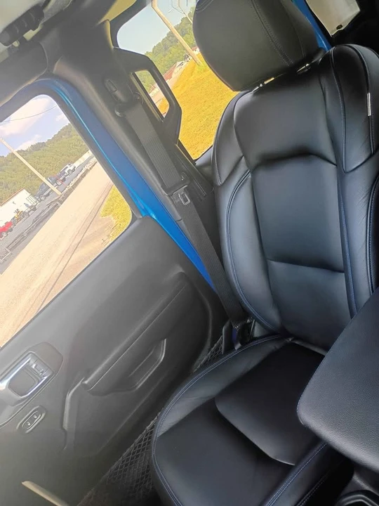 2021 Jeep JT Gladiator - Image 9 of 15