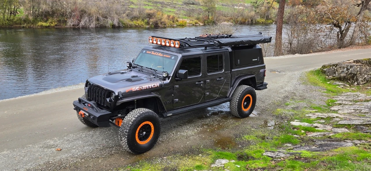 2021 Jeep JT Gladiator - Image 4 of 21