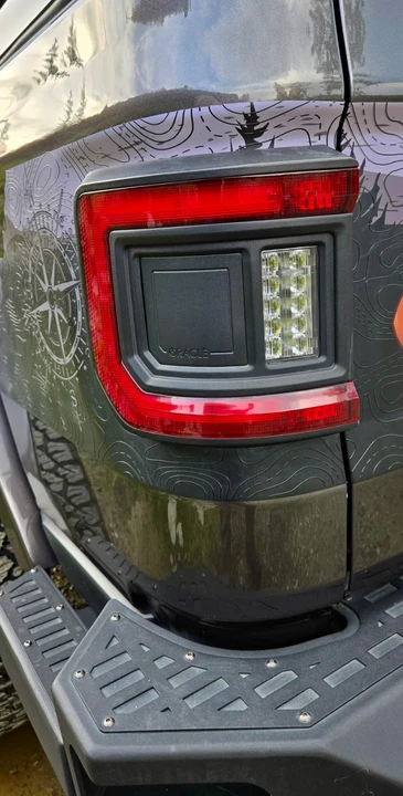 2021 Jeep JT Gladiator - Image 14 of 21