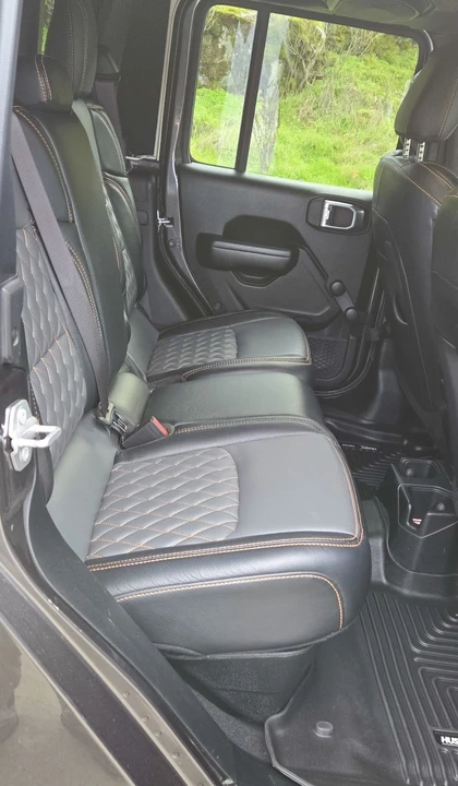 2021 Jeep JT Gladiator - Image 19 of 21