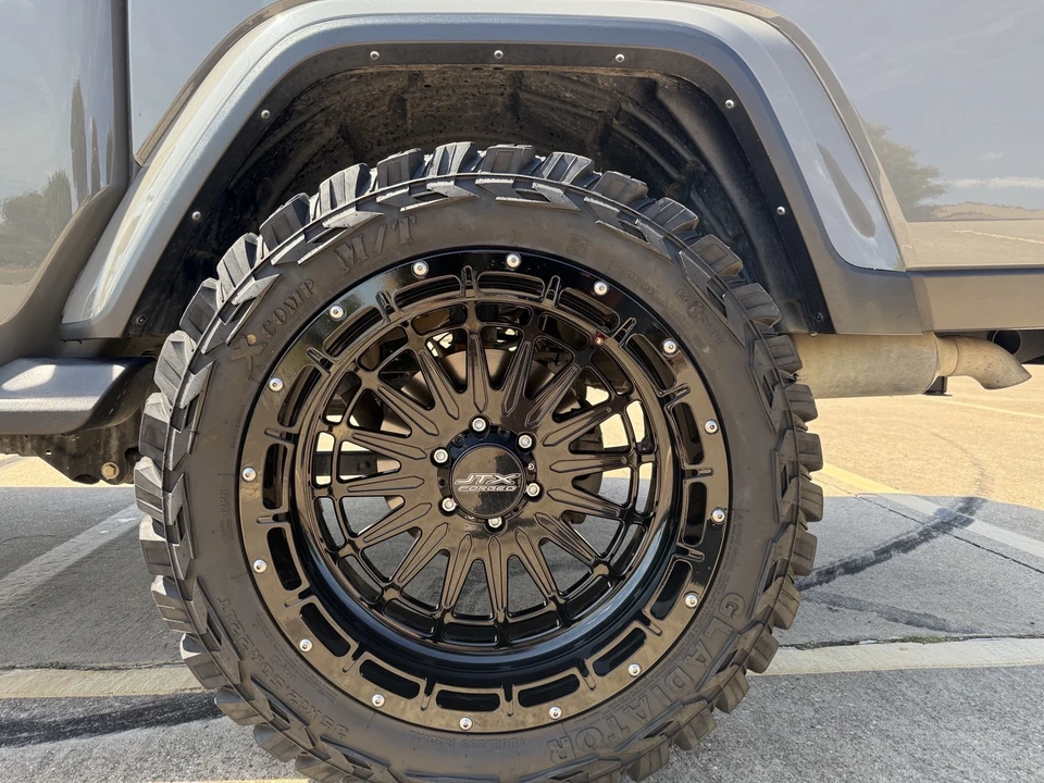 2021 Jeep JT Gladiator - Image 12 of 21