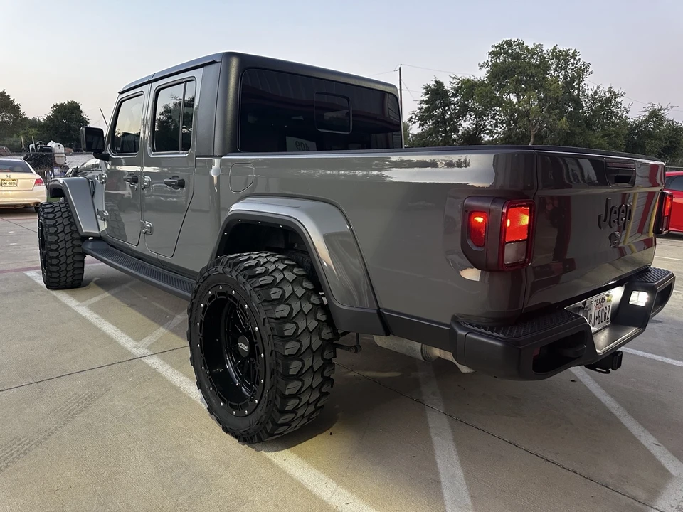 2021 Jeep JT Gladiator - Image 7 of 21