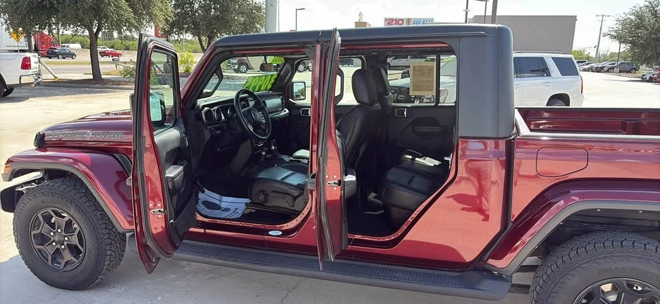 2021 Jeep JT Gladiator - Image 6 of 10