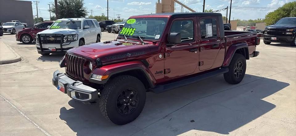 2021 Jeep JT Gladiator - Image 2 of 10