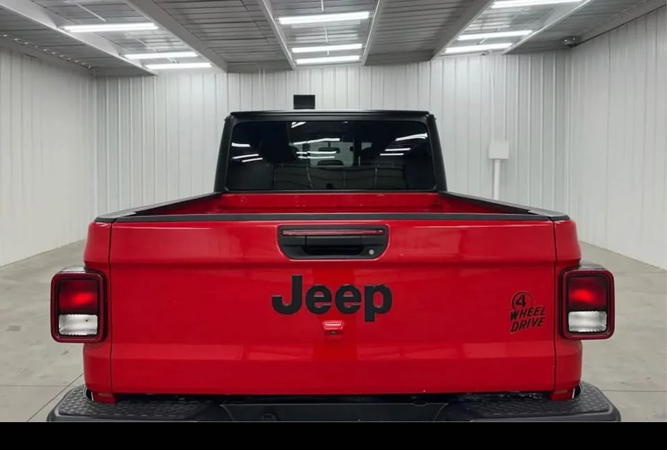 2021 Jeep JT Gladiator - Image 8 of 19