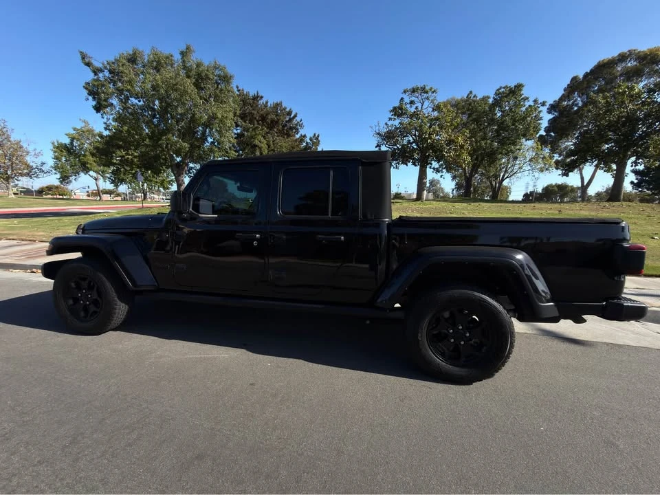 2021 Jeep JT Gladiator - Image 5 of 5