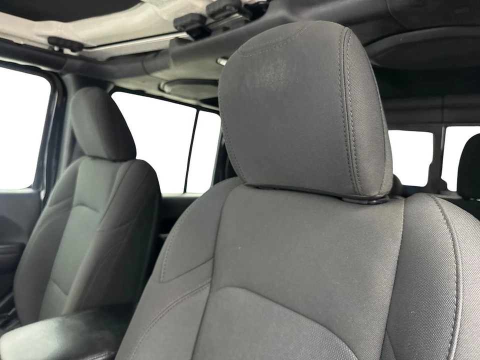 2021 Jeep - Image 27 of 31
