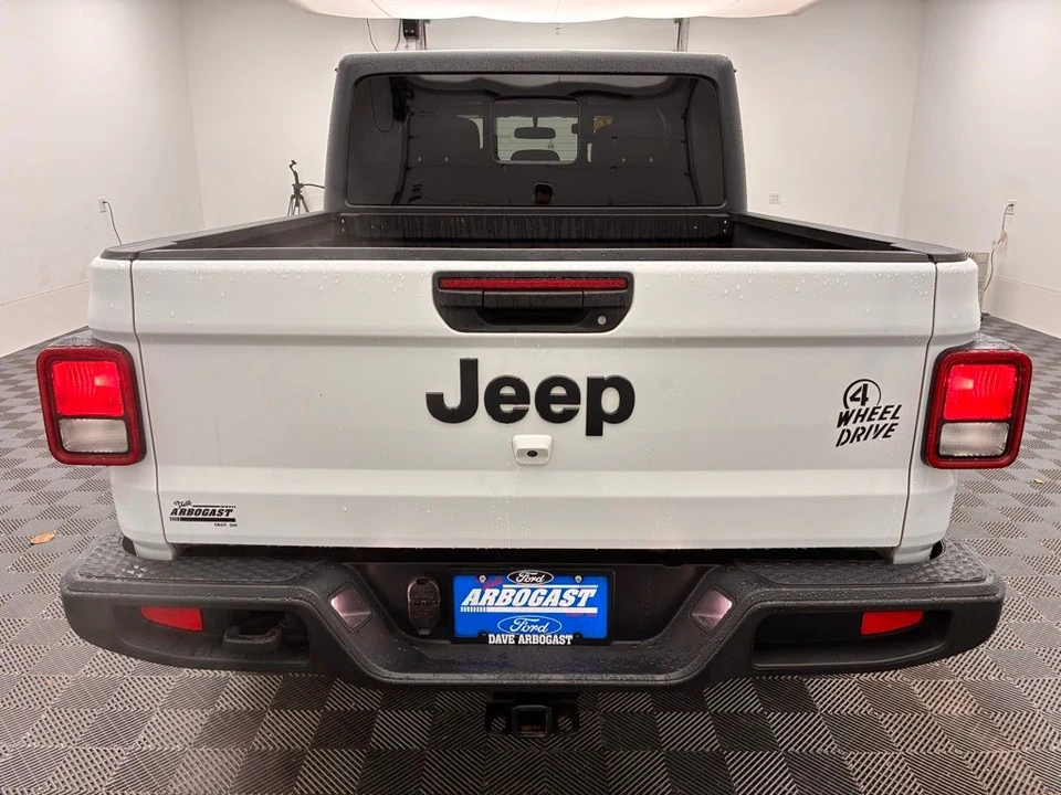 2021 Jeep JT Gladiator - Image 10 of 12