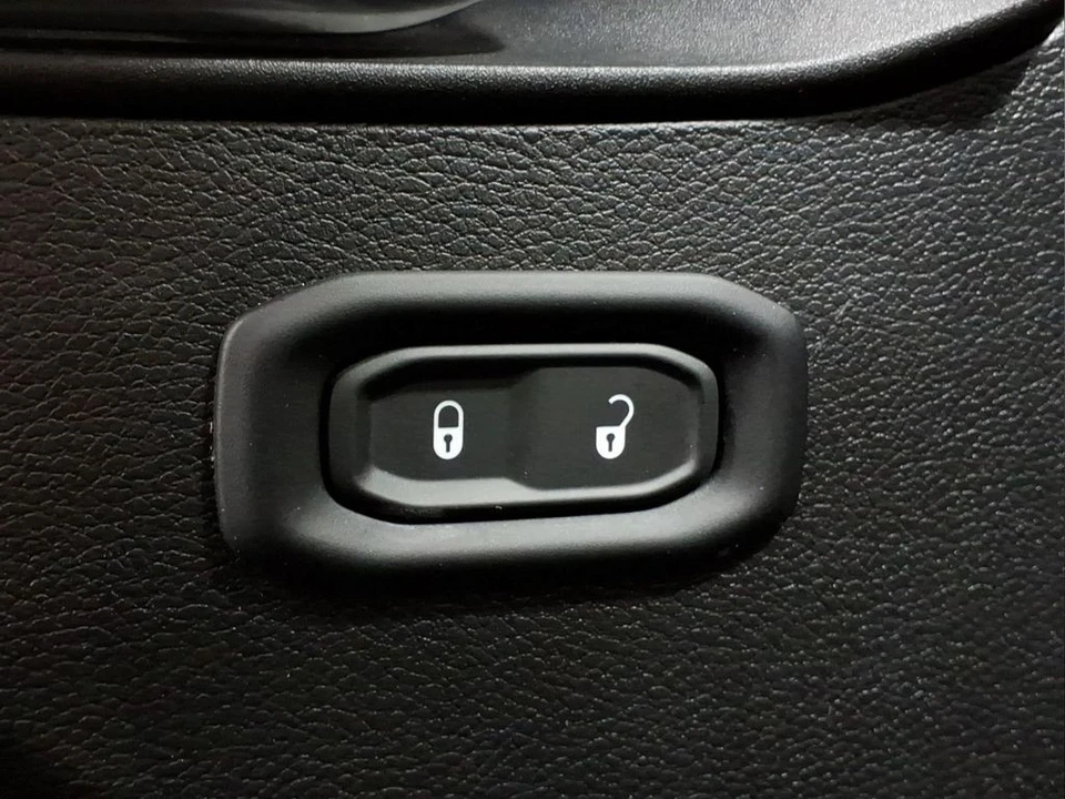 2021 Jeep JT Gladiator - Image 19 of 29