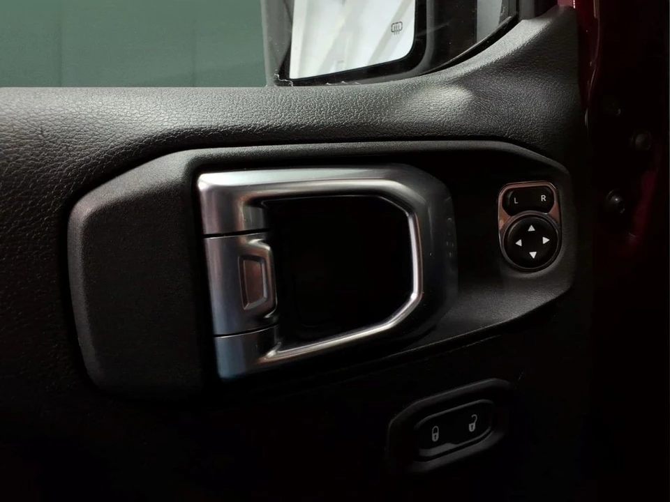2021 Jeep JT Gladiator - Image 17 of 29