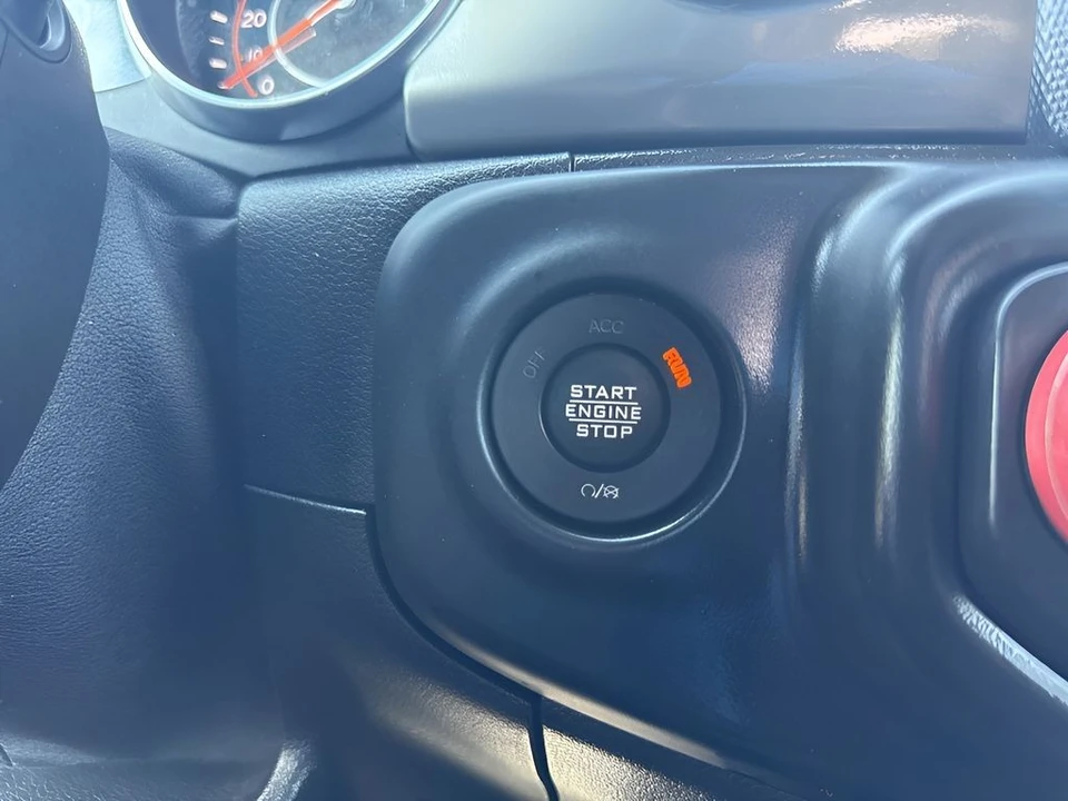 2021 Jeep JT Gladiator - Image 21 of 28