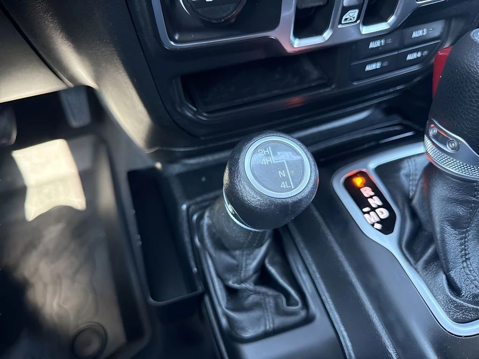2021 Jeep JT Gladiator - Image 22 of 28