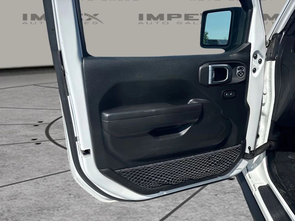 2021 Jeep JT Gladiator - Image 27 of 28