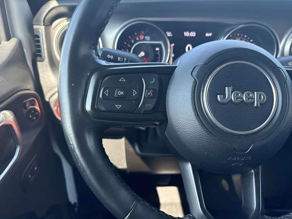 2021 Jeep JT Gladiator - Image 14 of 28