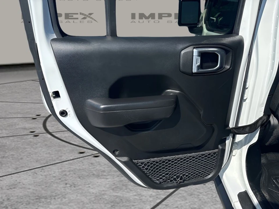 2021 Jeep JT Gladiator - Image 26 of 28