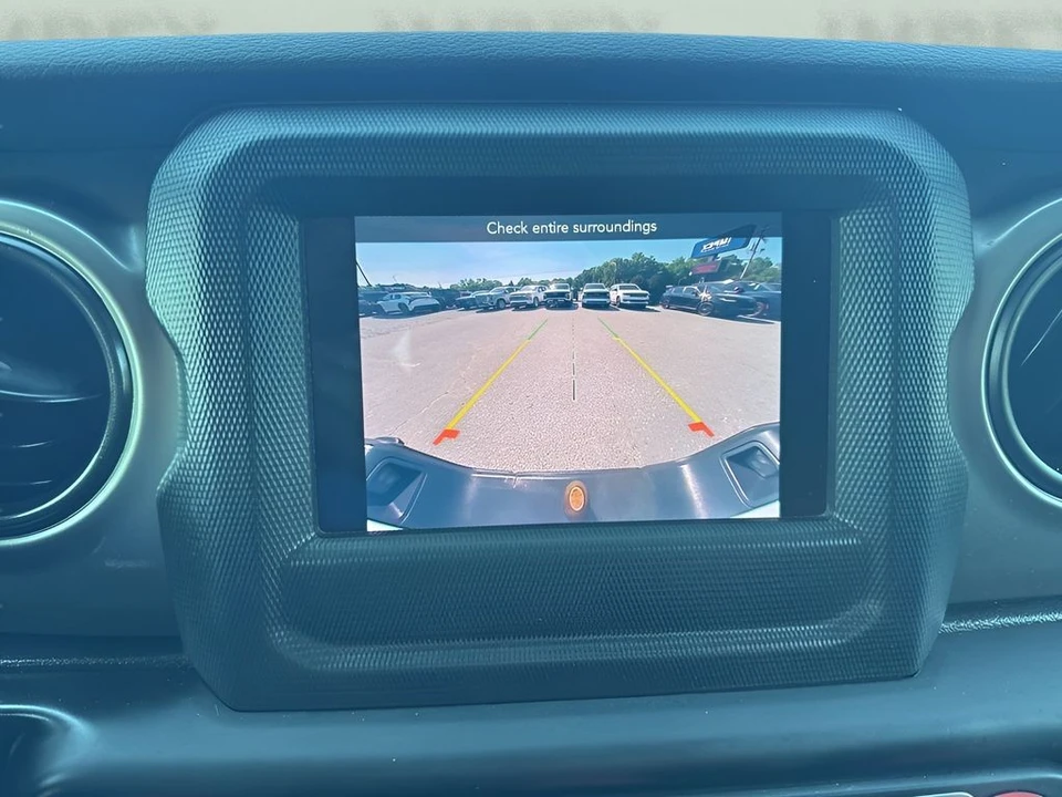 2021 Jeep JT Gladiator - Image 19 of 28
