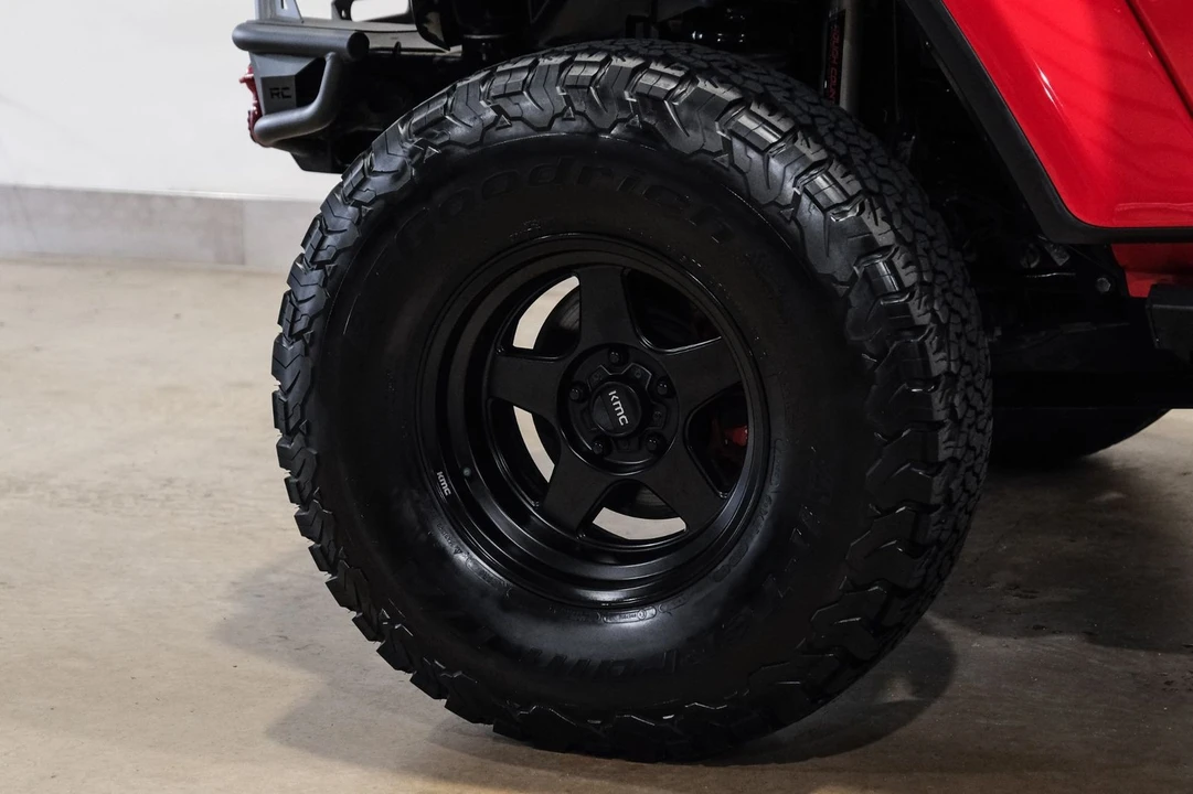 2021 Jeep JT Gladiator - Image 11 of 12