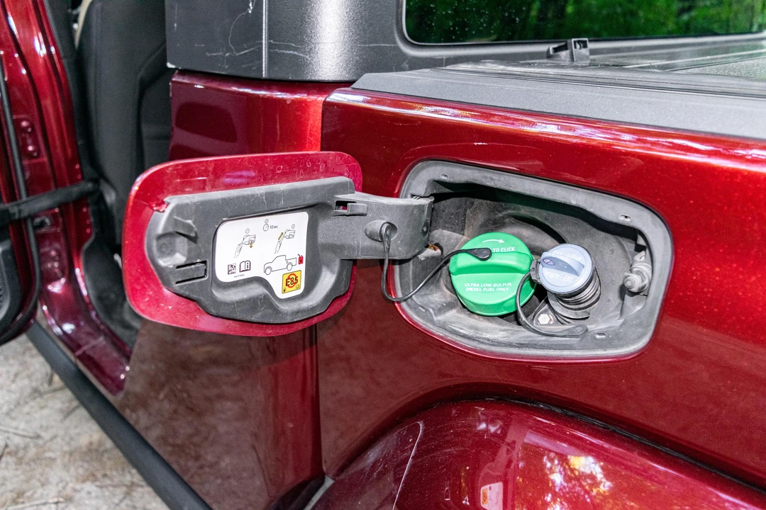 2021 Jeep JT Gladiator - Image 24 of 31