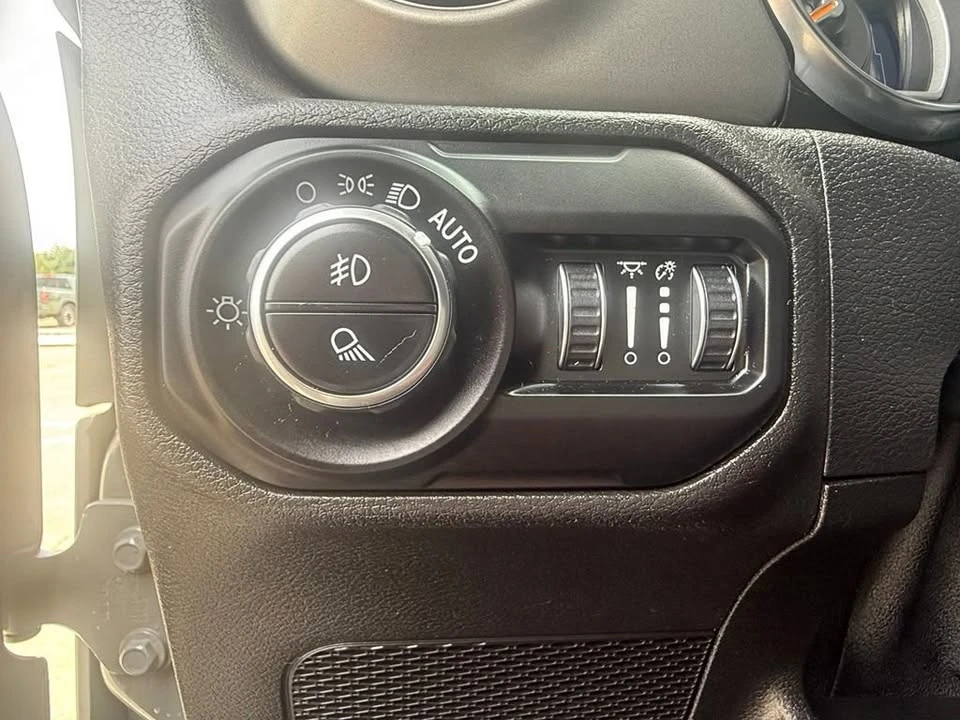 2021 Jeep JT Gladiator - Image 19 of 19
