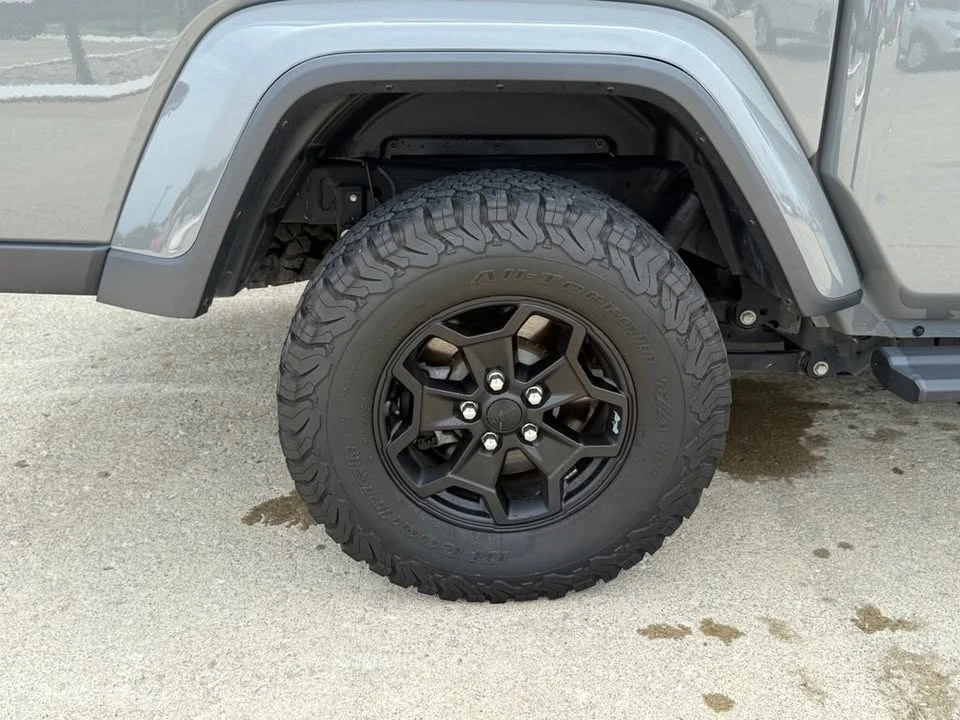 2021 Jeep JT Gladiator - Image 13 of 19