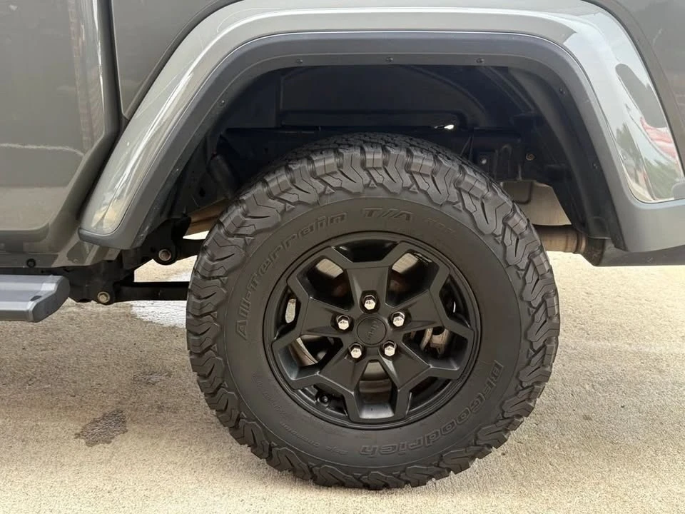 2021 Jeep JT Gladiator - Image 12 of 19