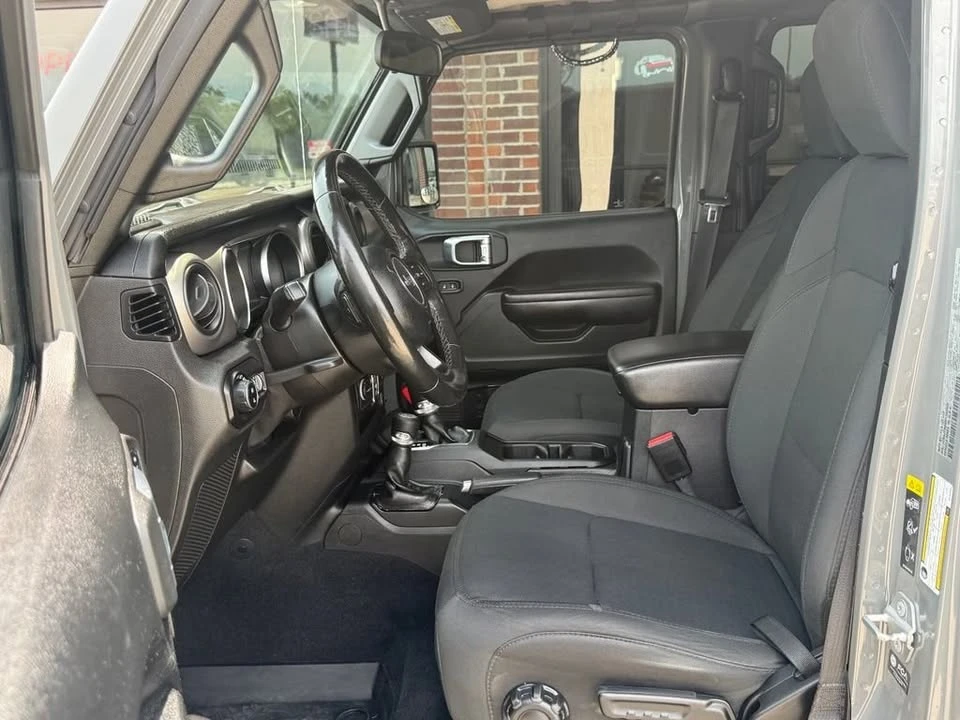 2021 Jeep JT Gladiator - Image 16 of 19