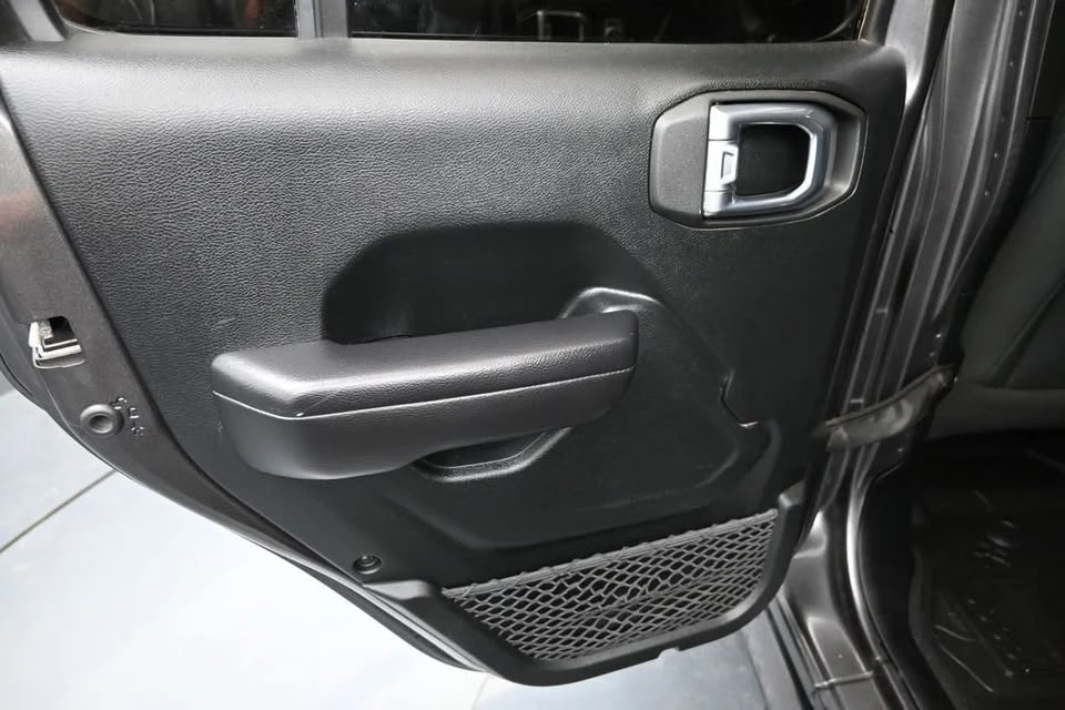 2021 Jeep JT Gladiator - Image 18 of 20